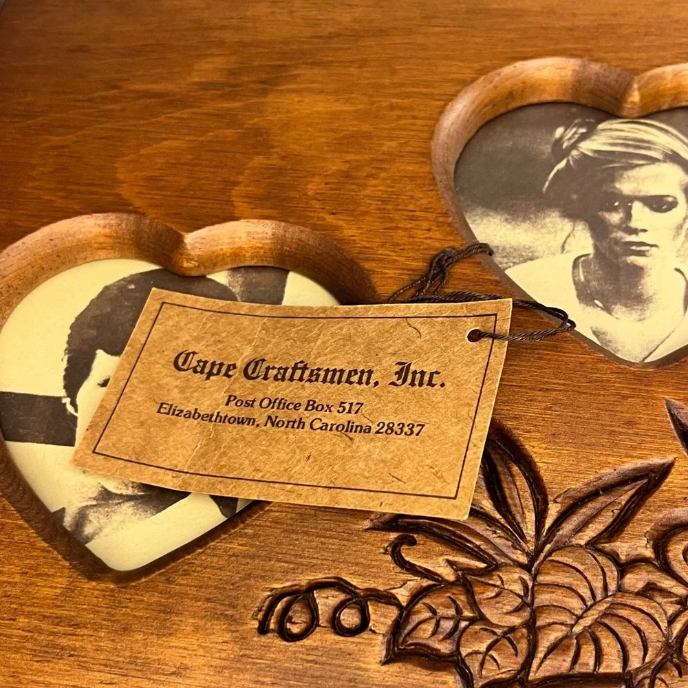 Cape Craftsmen Vintage Wood‎ Double Heart Picture Frame Carved Floral Plaque 9x7